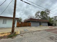 1334 SW Buchanan ST, Topeka, KS 66604