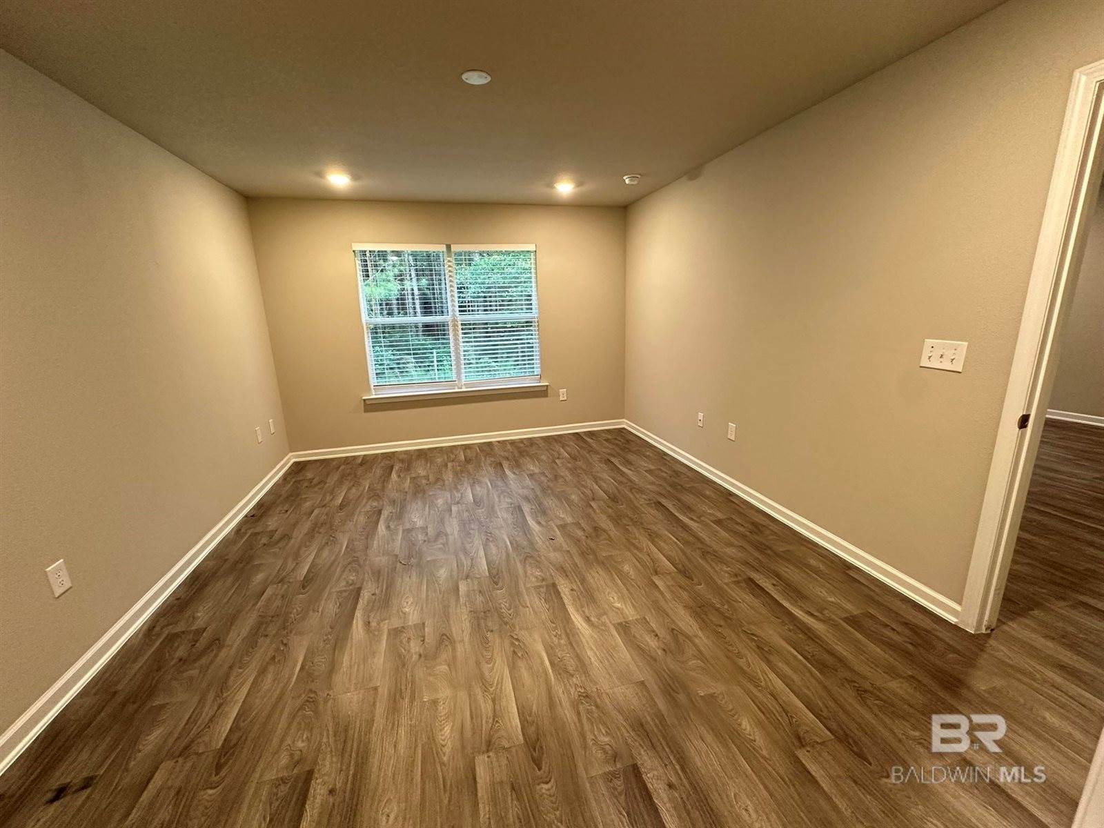 10449 Ruffian Route, Daphne, AL 36526