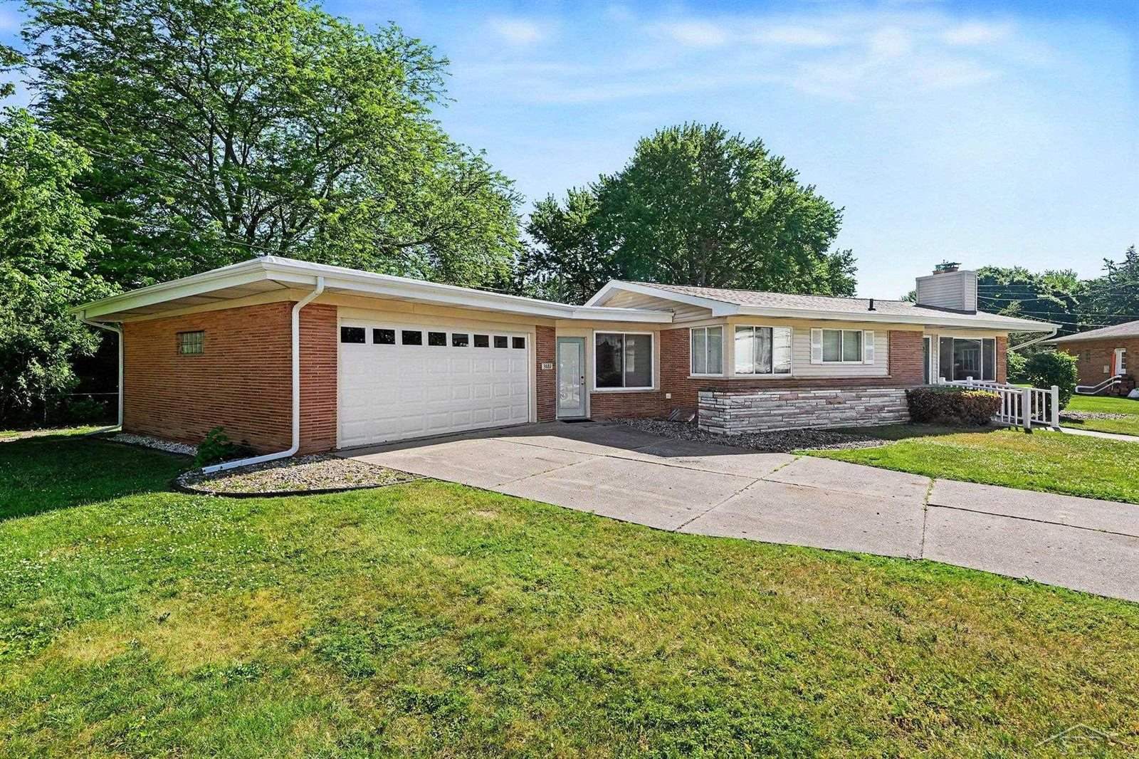 3002 Malden Place, Saginaw, MI 48602