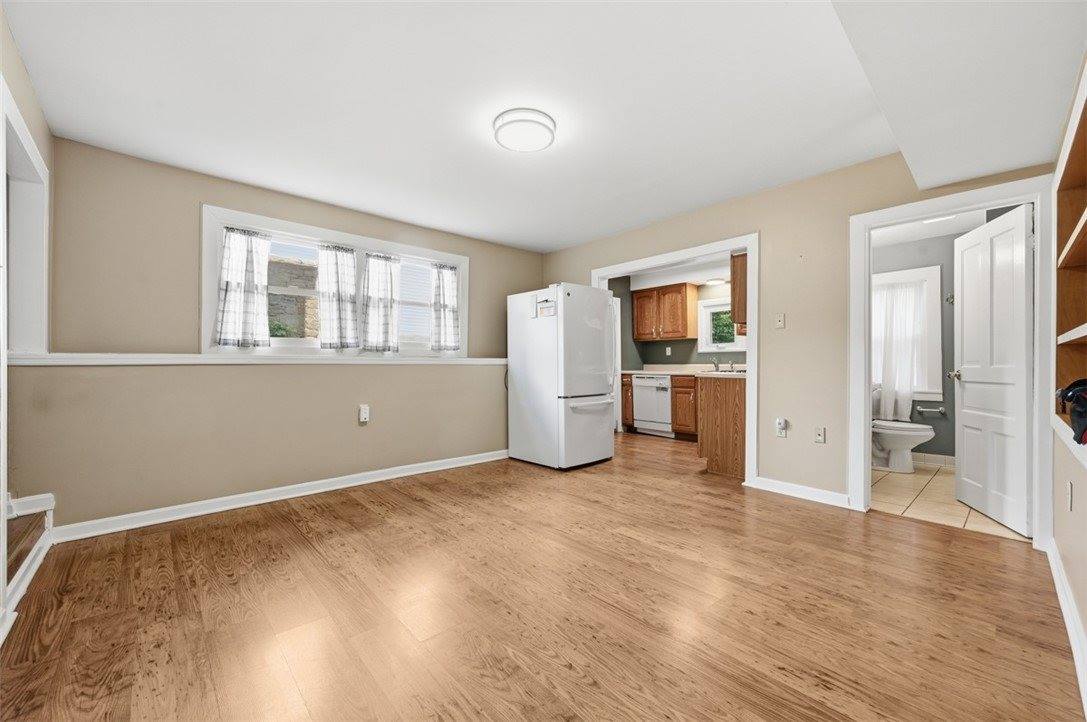 2517 Wiese St, Arlington, PA 15210