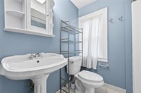 2517 Wiese St, Arlington, PA 15210