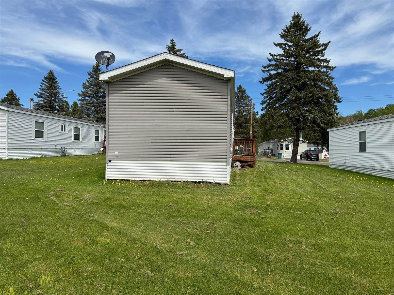 8 Holt Dr., Duluth, MN 55808