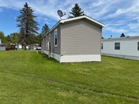 8 Holt Dr., Duluth, MN 55808