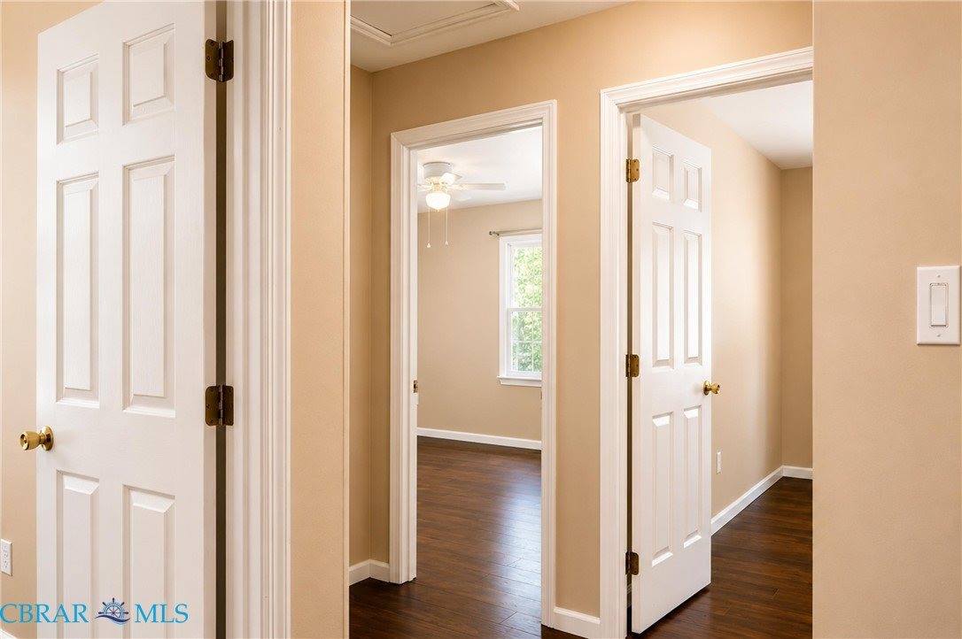 8253 Manor Drive, Gloucester, VA 23061