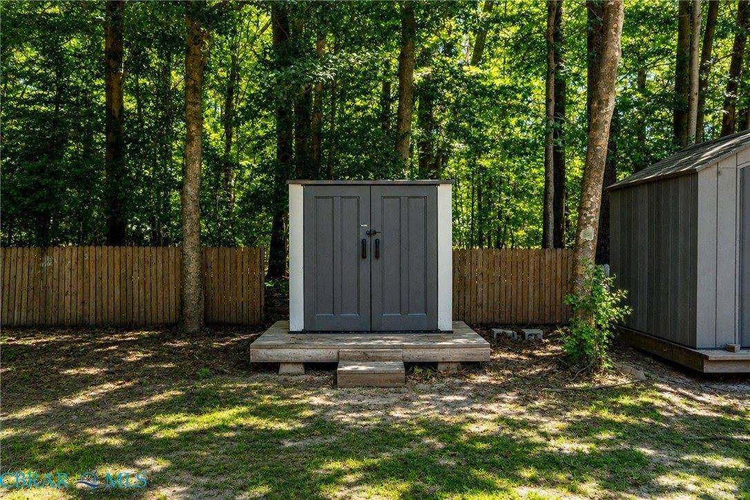 8253 Manor Drive, Gloucester, VA 23061