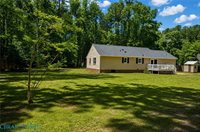 8253 Manor Drive, Gloucester, VA 23061