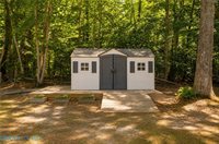 8253 Manor Drive, Gloucester, VA 23061