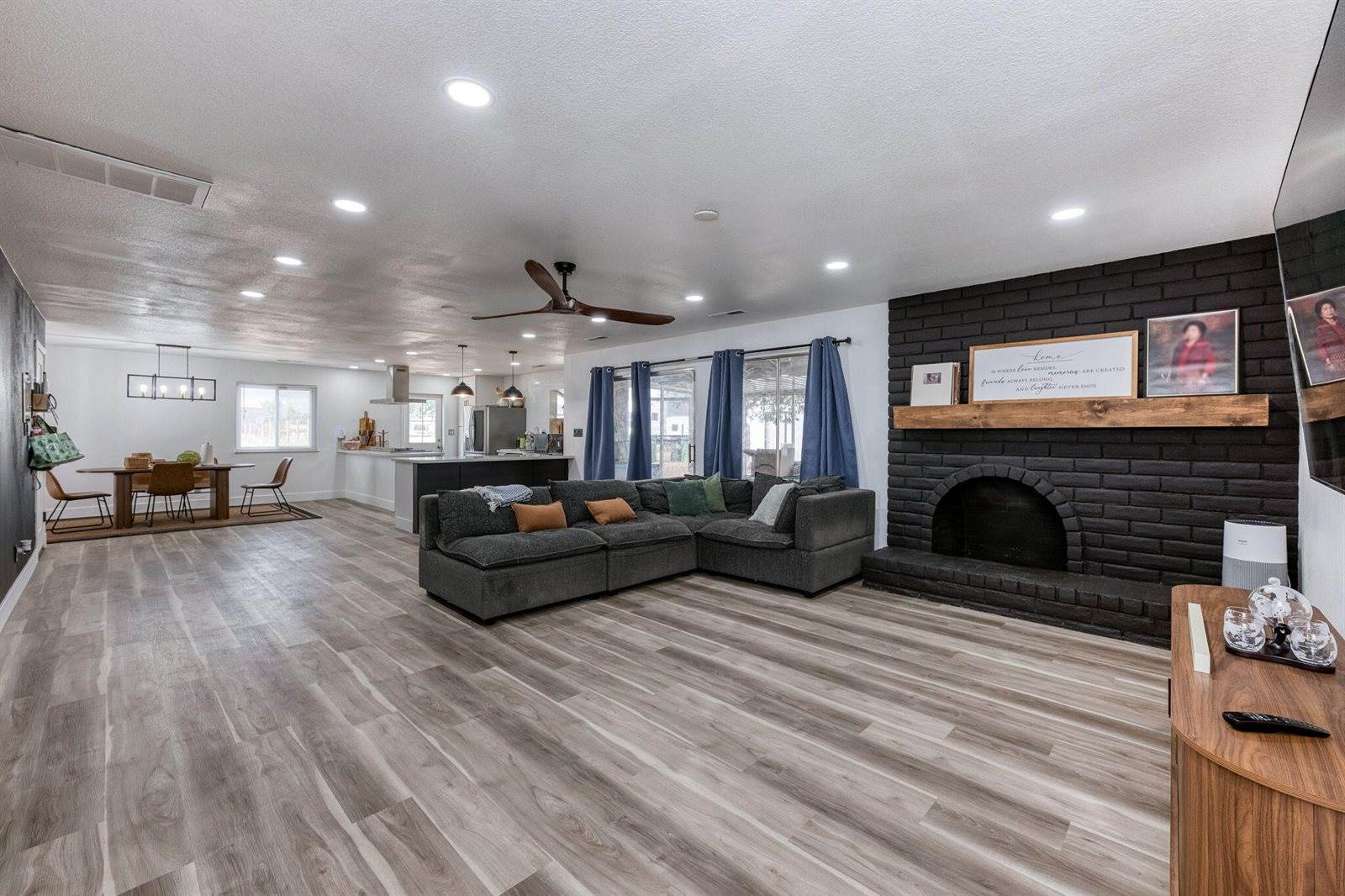 5602 North Mccall Avenue, Clovis, CA 93619