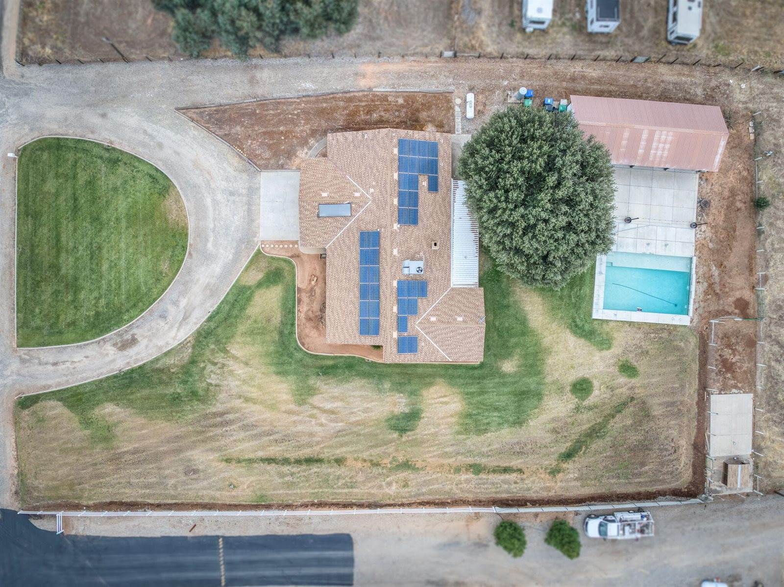 5602 North Mccall Avenue, Clovis, CA 93619