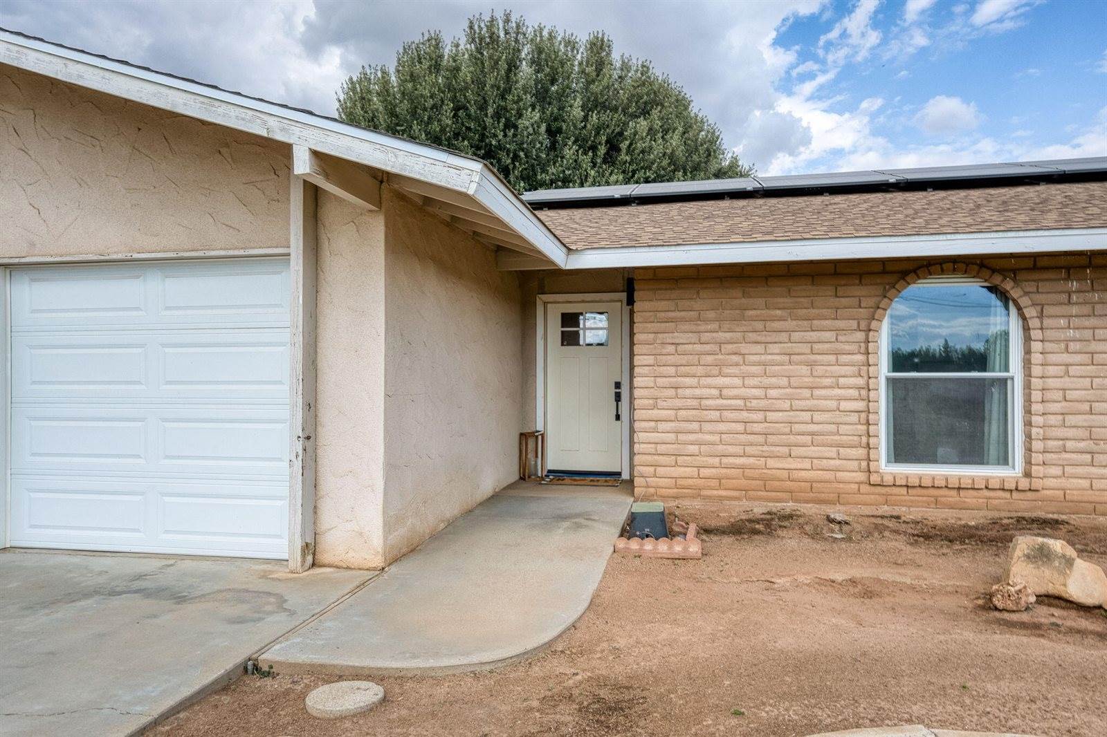 5602 North Mccall Avenue, Clovis, CA 93619