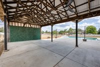 5602 North Mccall Avenue, Clovis, CA 93619