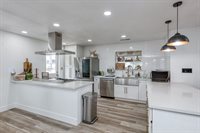 5602 North Mccall Avenue, Clovis, CA 93619