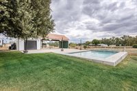 5602 North Mccall Avenue, Clovis, CA 93619