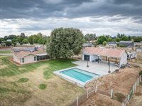 5602 North Mccall Avenue, Clovis, CA 93619