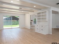 509 Winchester Dr, Tyler, TX 75701