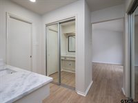 509 Winchester Dr, Tyler, TX 75701
