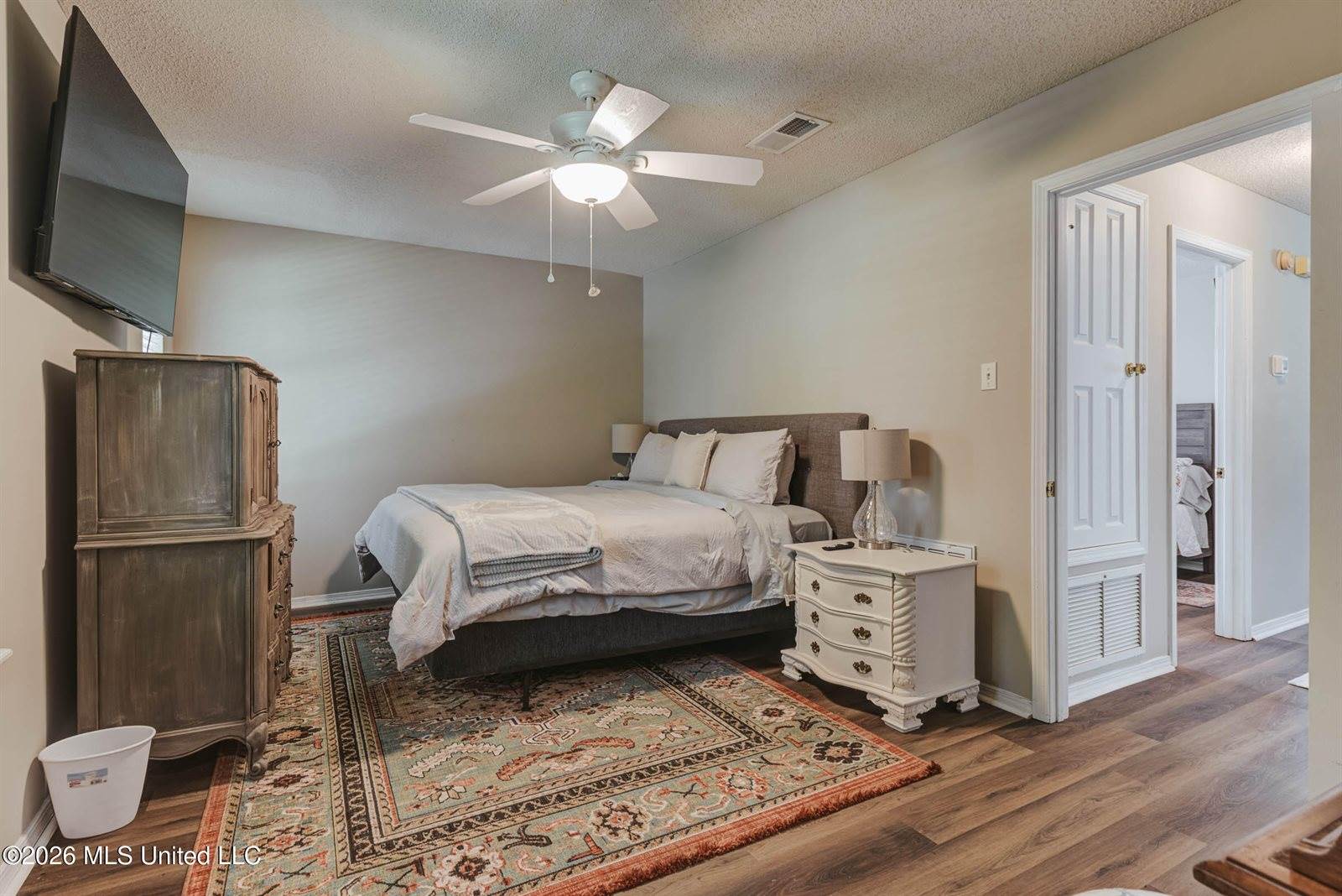 517 Heatherstone Circle, Ocean Springs, MS 39564