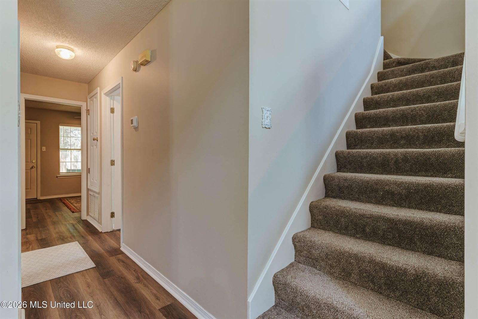 517 Heatherstone Circle, Ocean Springs, MS 39564
