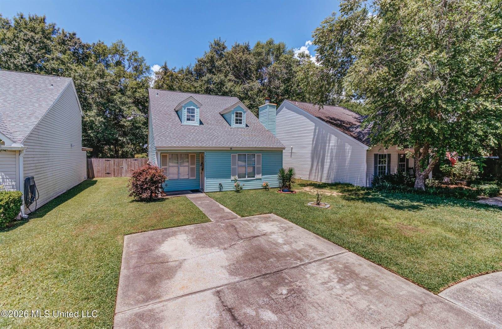 517 Heatherstone Circle, Ocean Springs, MS 39564