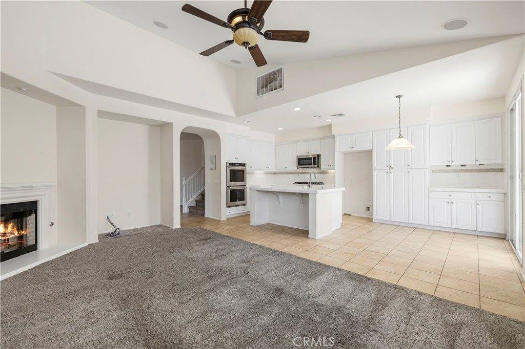 44022 Raven Lane, Lancaster, CA 93536