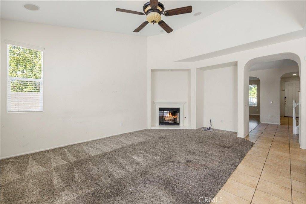 44022 Raven Lane, Lancaster, CA 93536