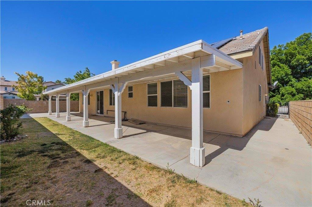 44022 Raven Lane, Lancaster, CA 93536