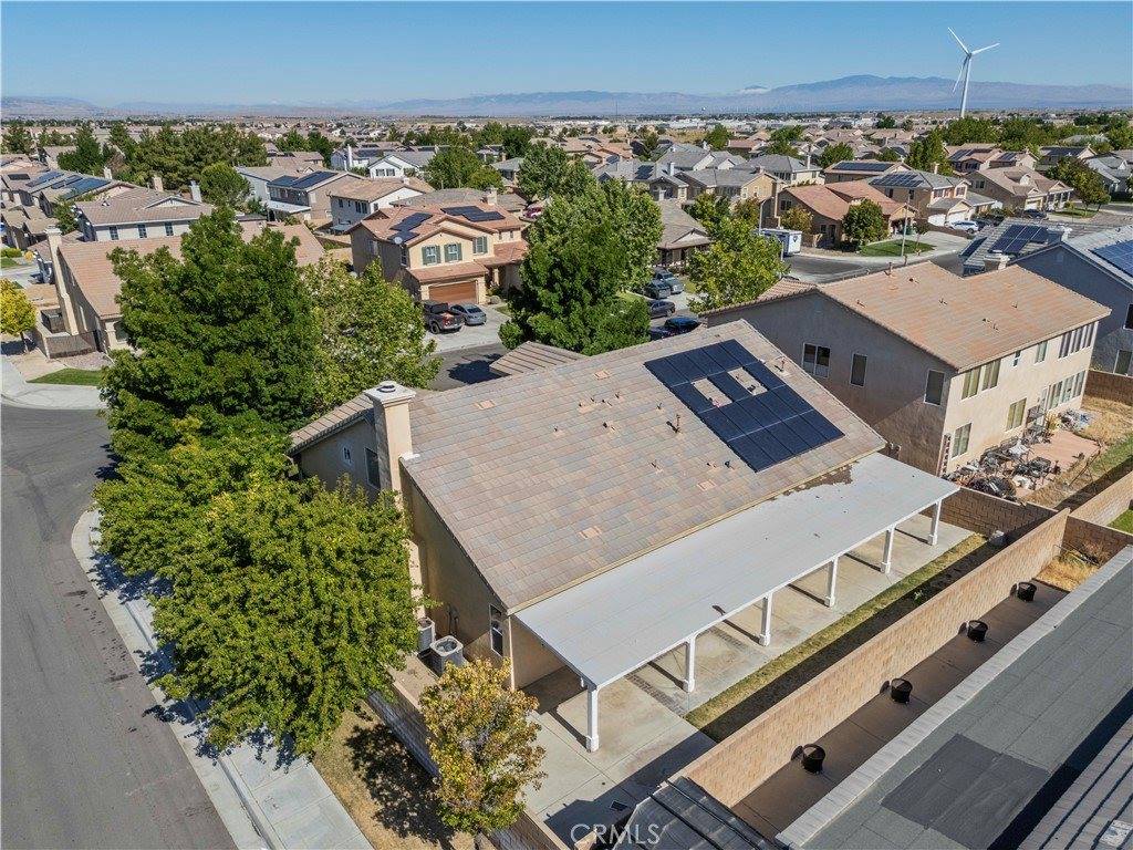 44022 Raven Lane, Lancaster, CA 93536