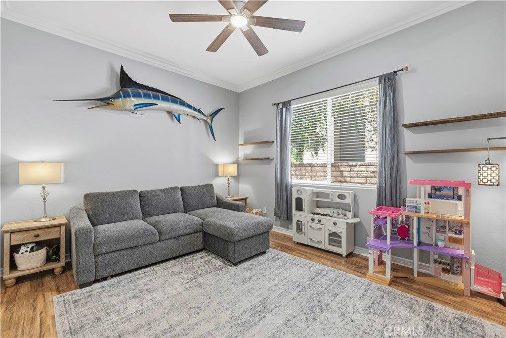 2004 Turnberry Drive, Oxnard, CA 93036
