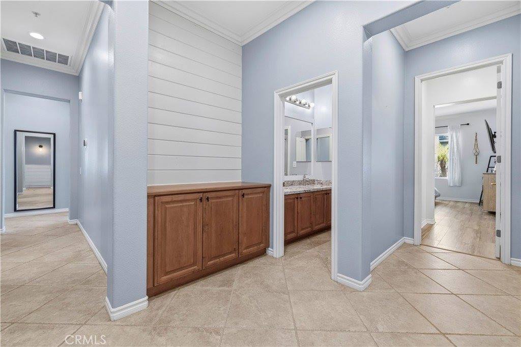 2004 Turnberry Drive, Oxnard, CA 93036
