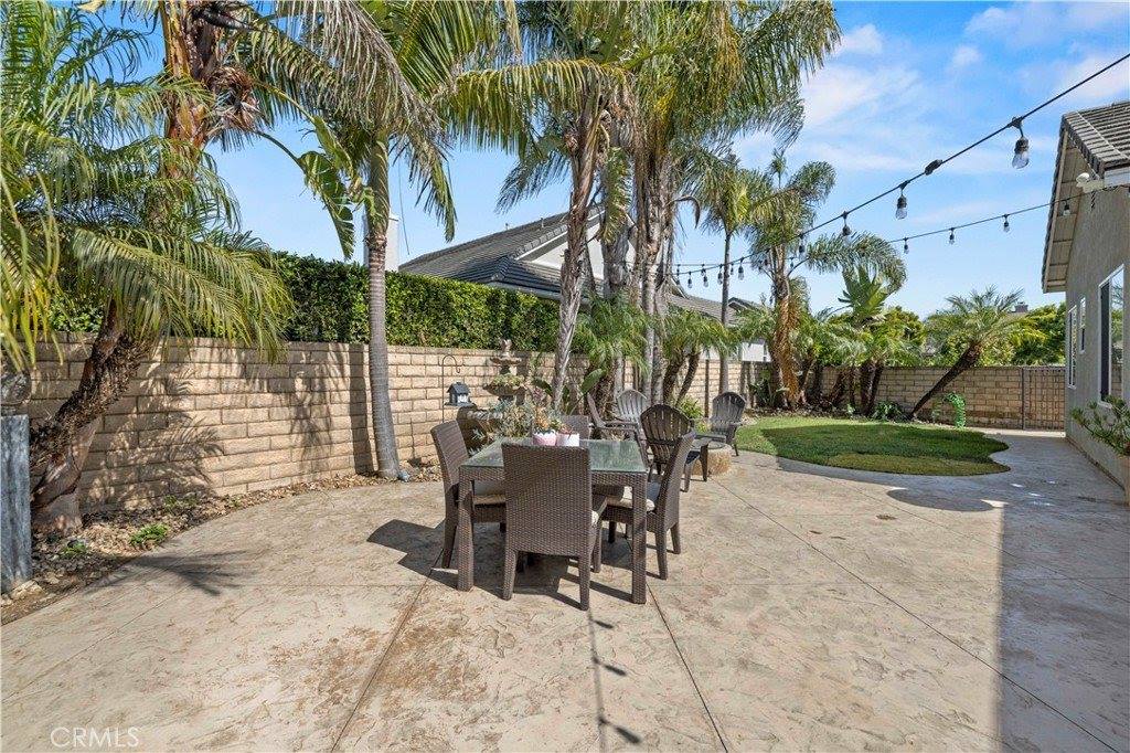 2004 Turnberry Drive, Oxnard, CA 93036