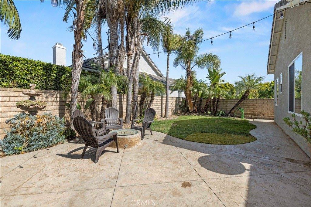 2004 Turnberry Drive, Oxnard, CA 93036