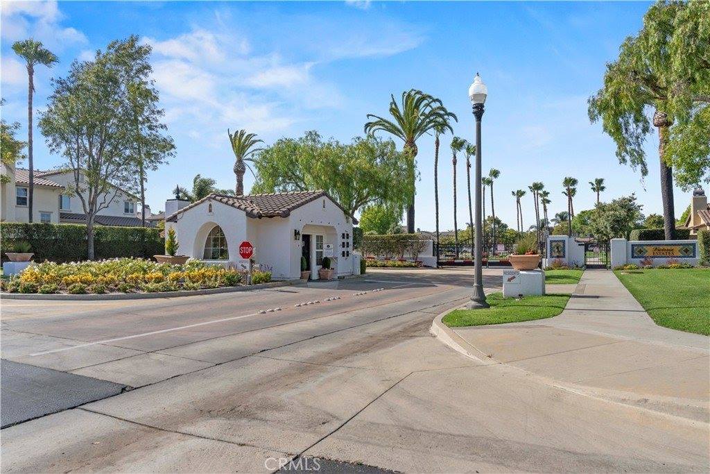 2004 Turnberry Drive, Oxnard, CA 93036