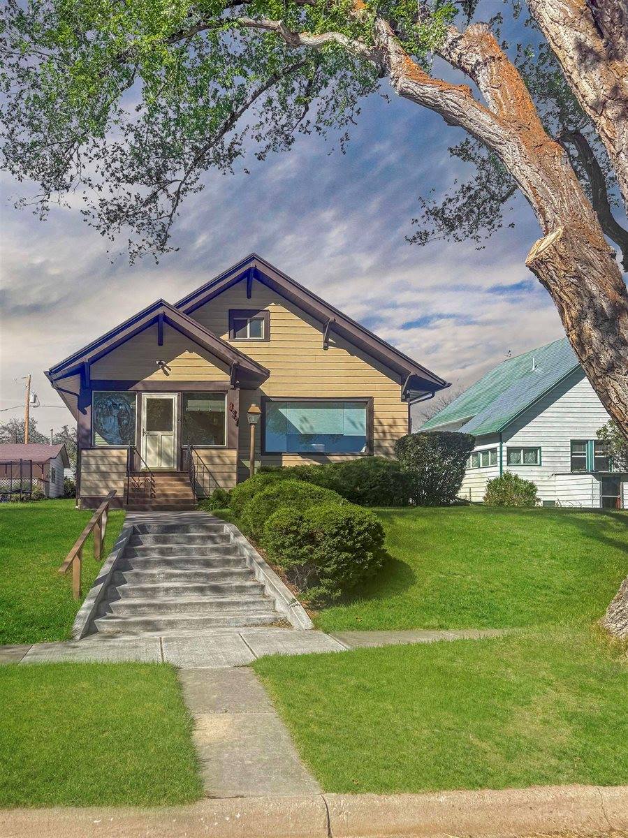 837 Summit, Evanston, WY 82930