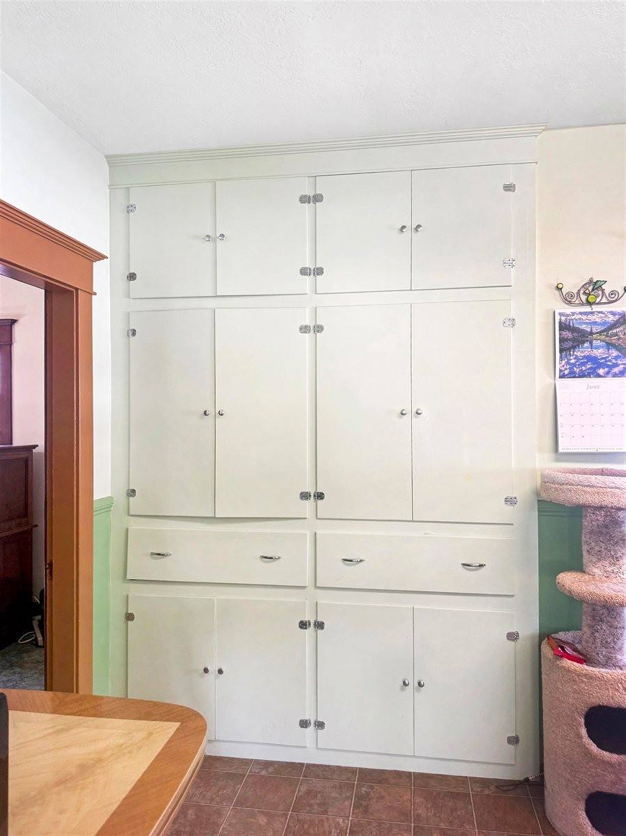 837 Summit, Evanston, WY 82930