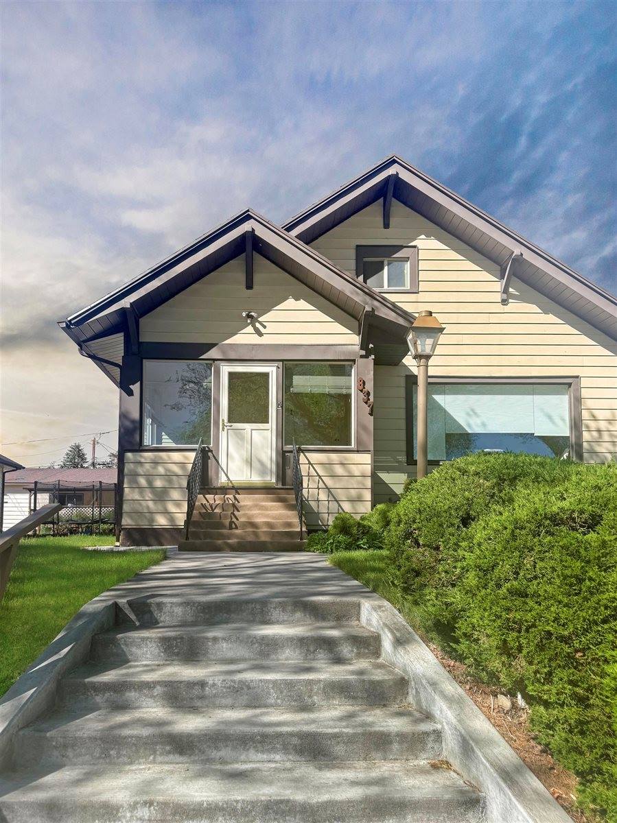 837 Summit, Evanston, WY 82930