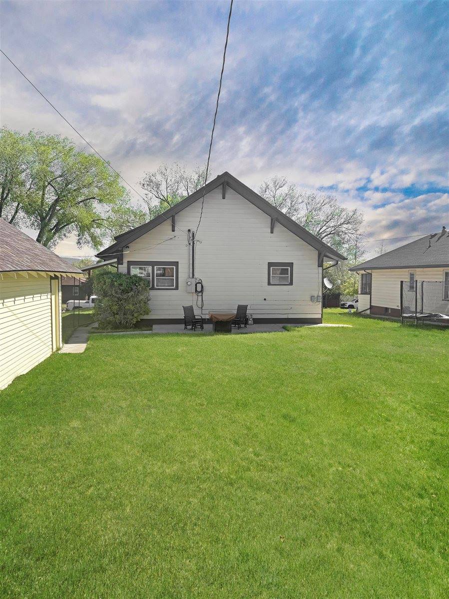 837 Summit, Evanston, WY 82930