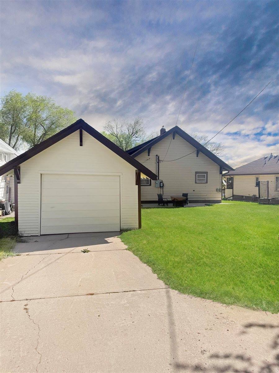 837 Summit, Evanston, WY 82930