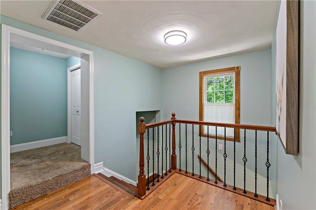 4021 Bakerstown Rd, Richland, PA 15044