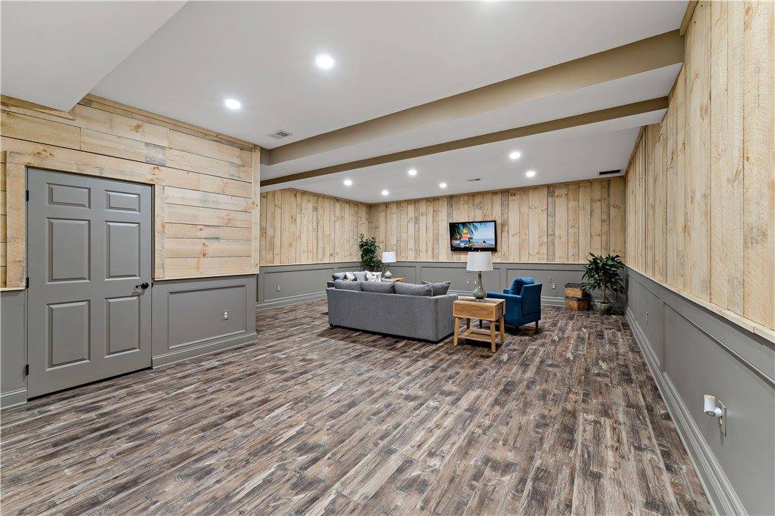 4021 Bakerstown Rd, Richland, PA 15044