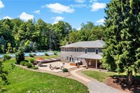 4021 Bakerstown Rd, Richland, PA 15044