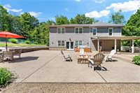 4021 Bakerstown Rd, Richland, PA 15044