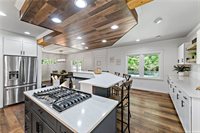 4021 Bakerstown Rd, Richland, PA 15044