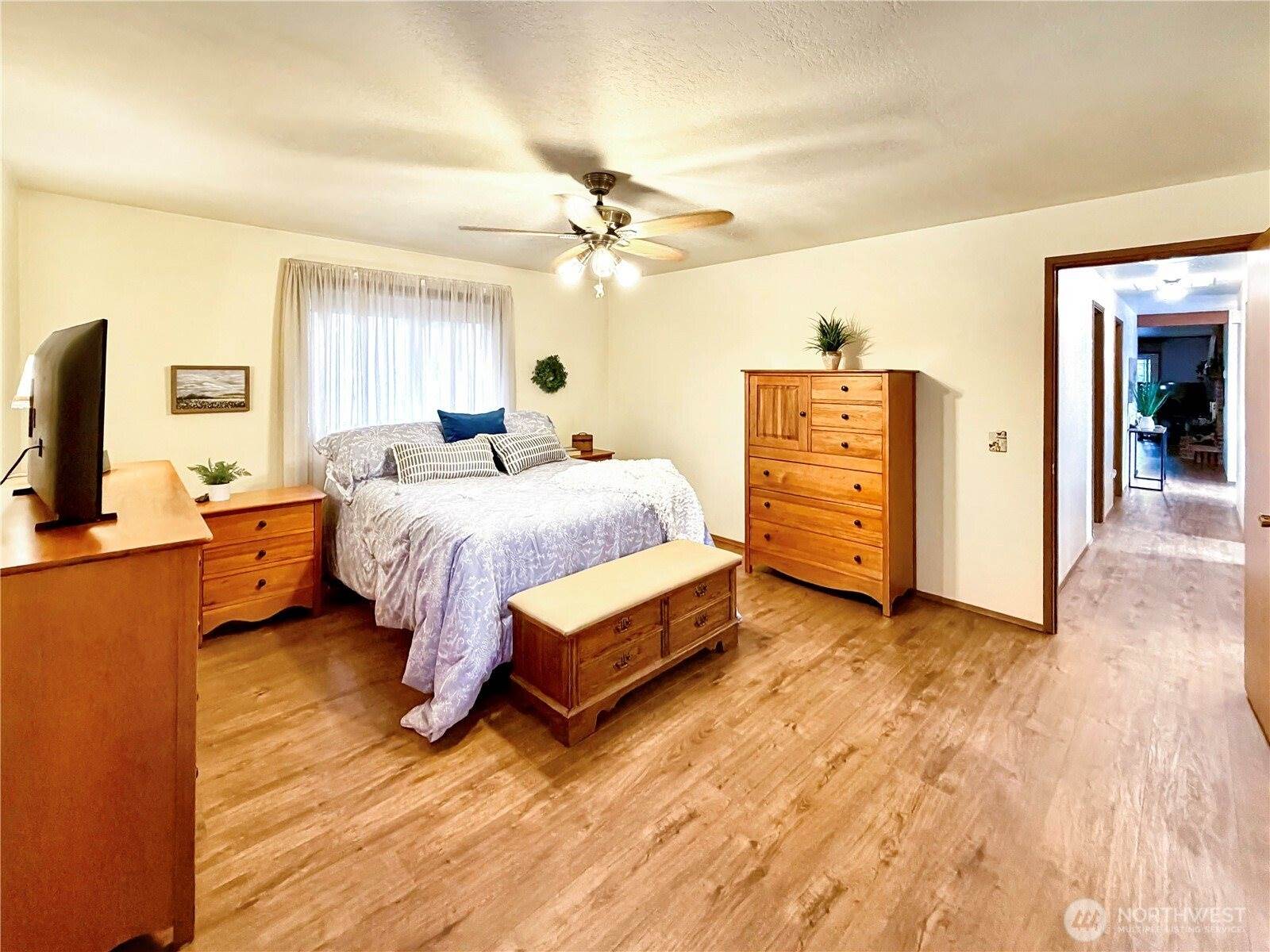 3815 Hillview Court NW, Olympia, WA 98502