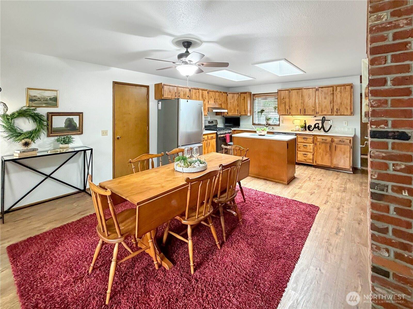 3815 Hillview Court NW, Olympia, WA 98502