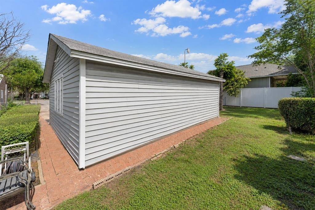 504 South Gilpin Avenue, Dallas, TX 75211