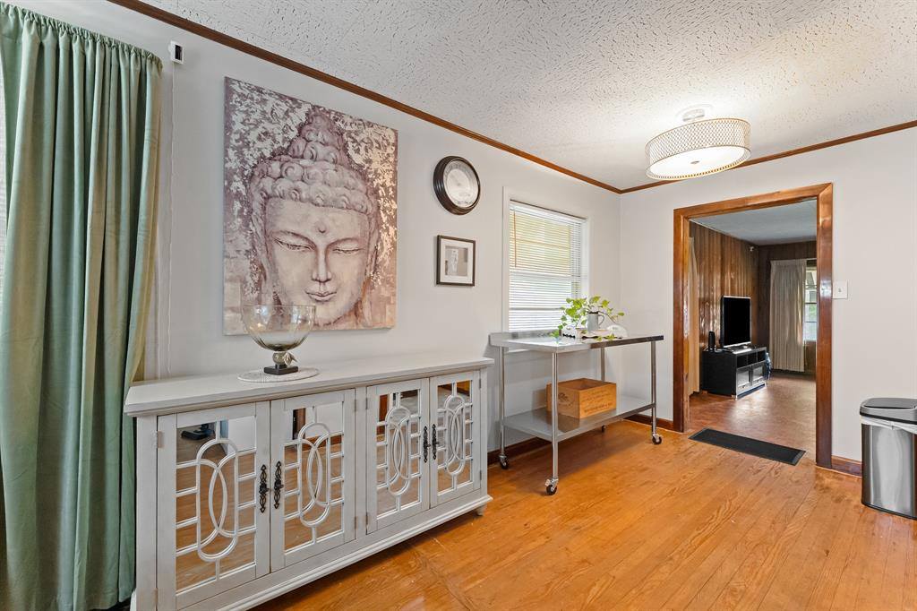 504 South Gilpin Avenue, Dallas, TX 75211