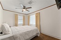 504 South Gilpin Avenue, Dallas, TX 75211