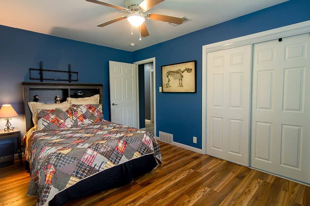 304 Johnston Boulevard, Waxahachie, TX 75165