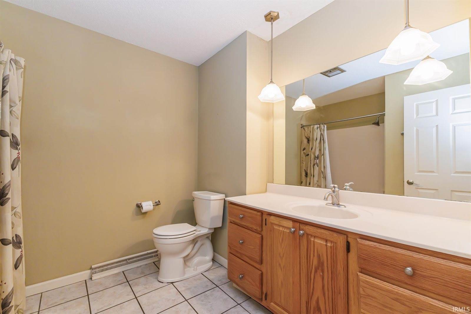 2509 W Riggin Road, Muncie, IN 47304