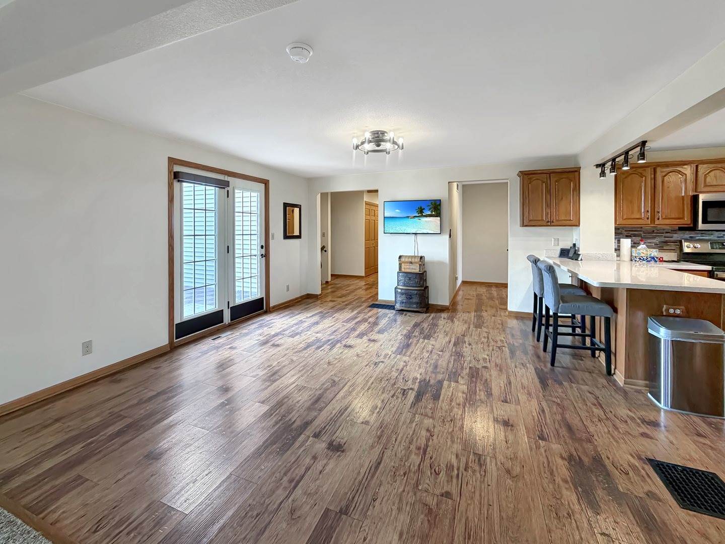9214 North Waddams Grove Road, Lena, IL 61048